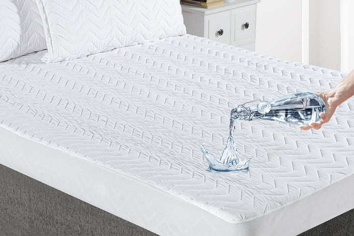 Mattress Protector White Fitted Style | Globaltex Fine Linens